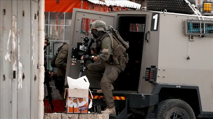 Soldados israelíes hirieron a un palestino y detuvieron a 15 personas en Cisjordania