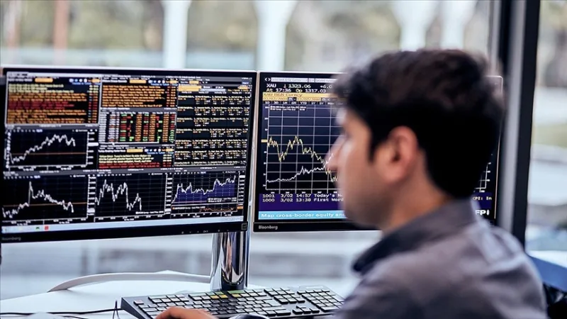 Prekių rinkose įtakos turėjo energetikos rizika ir palūkanų normų prognozės