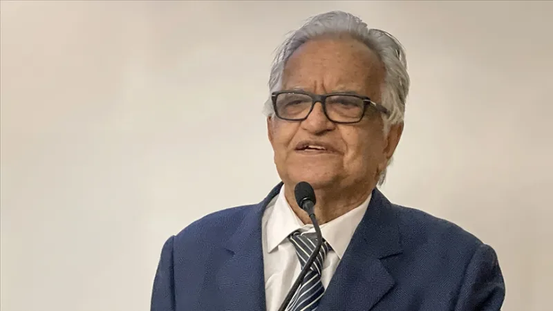 哈桑·胡斯雷夫·哈特米教授逝世