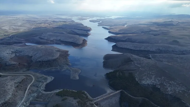 Hladina vody v přehradě Mamasın v Aksarayi dosáhla 30 procent